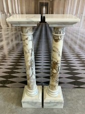 PAAR ANTIKE MARMORSÄULEN UM